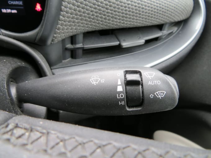 2025 Fiat 500e C