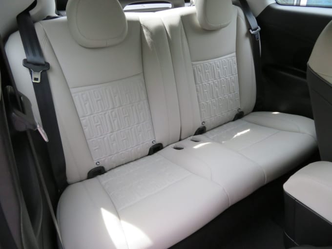 2025 Fiat 500e C