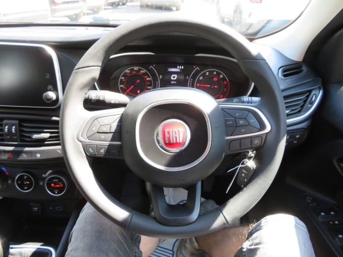 2025 Fiat Tipo