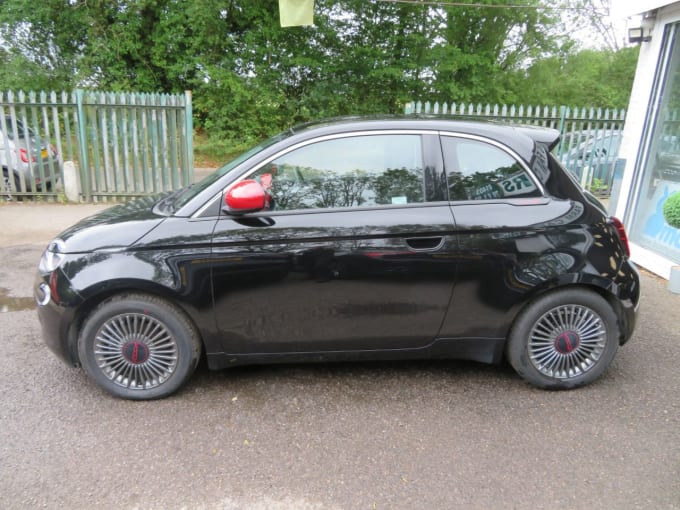 2025 Fiat 500e