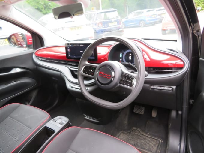 2025 Fiat 500e