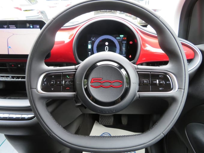 2025 Fiat 500e