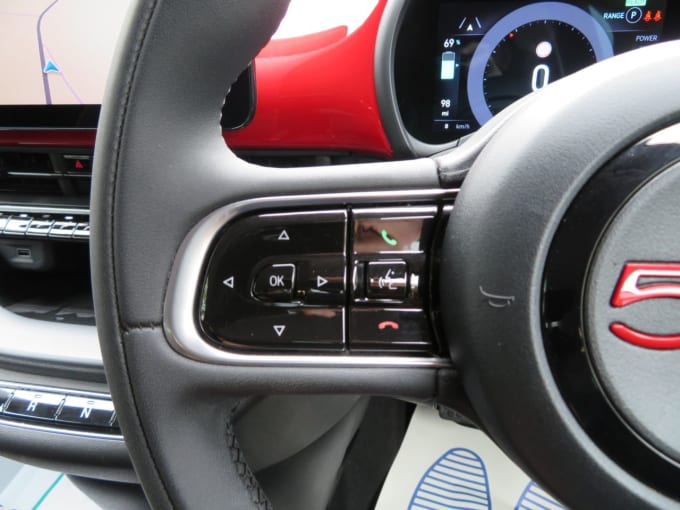 2025 Fiat 500e