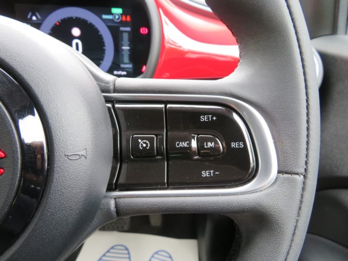 2025 Fiat 500e