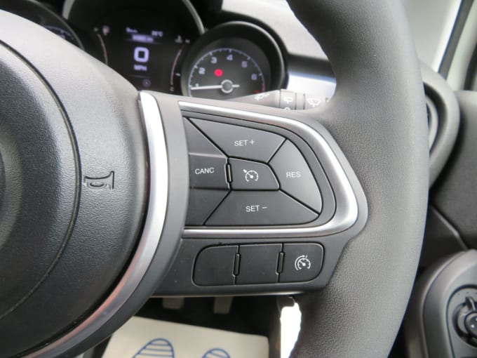 2025 Fiat 500x