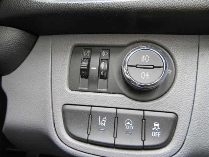 2025 Vauxhall Viva