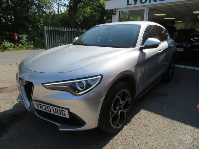 2025 Alfa Romeo Stelvio