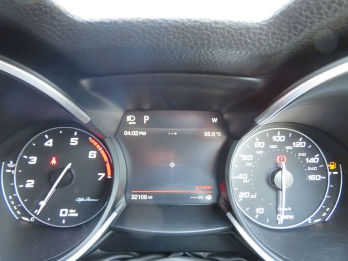 2025 Alfa Romeo Stelvio