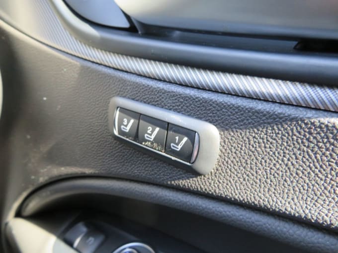 2025 Alfa Romeo Stelvio