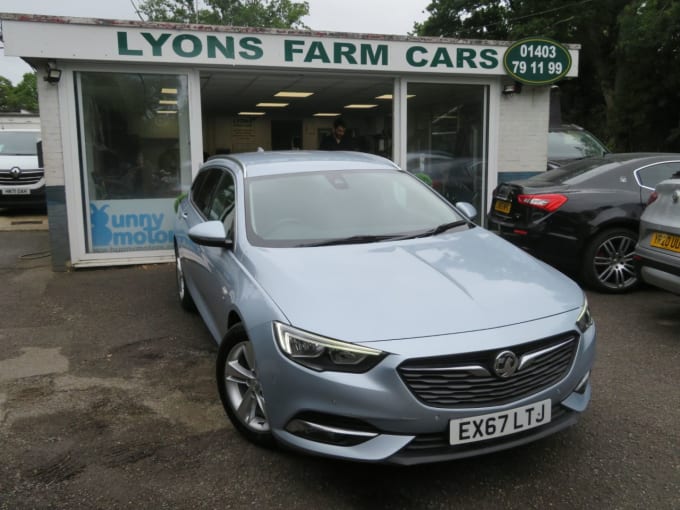 2025 Vauxhall Insignia