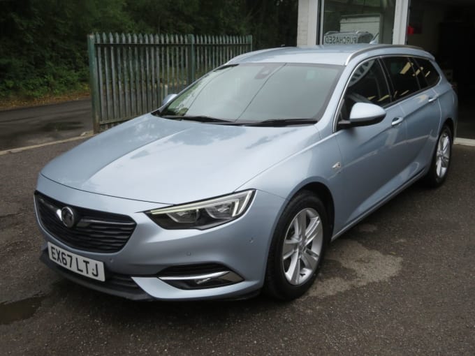 2025 Vauxhall Insignia