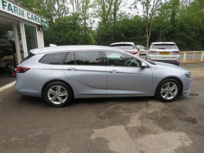 2025 Vauxhall Insignia
