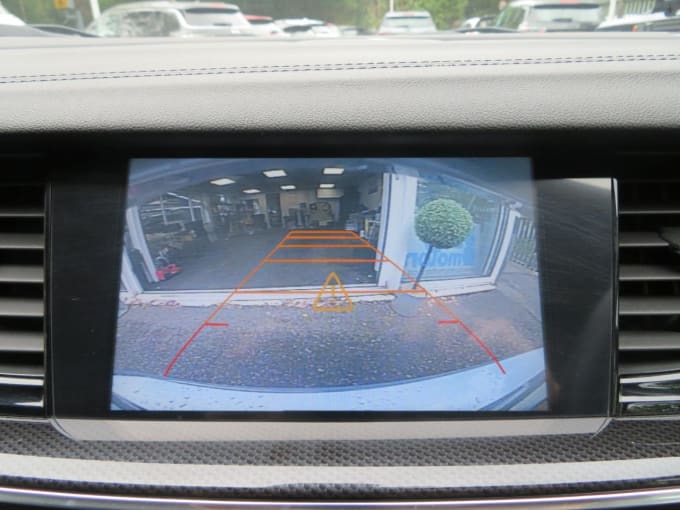 2025 Vauxhall Insignia