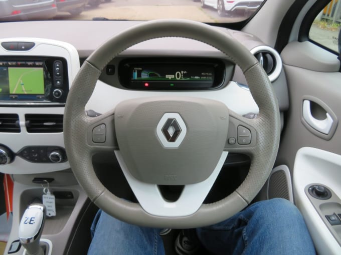 2025 Renault Zoe