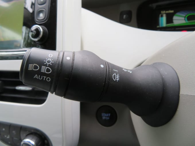 2025 Renault Zoe