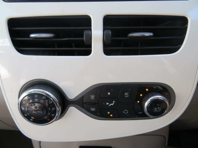 2025 Renault Zoe