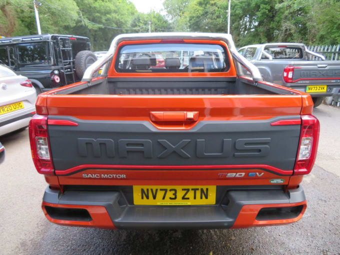 2025 Maxus T90ev