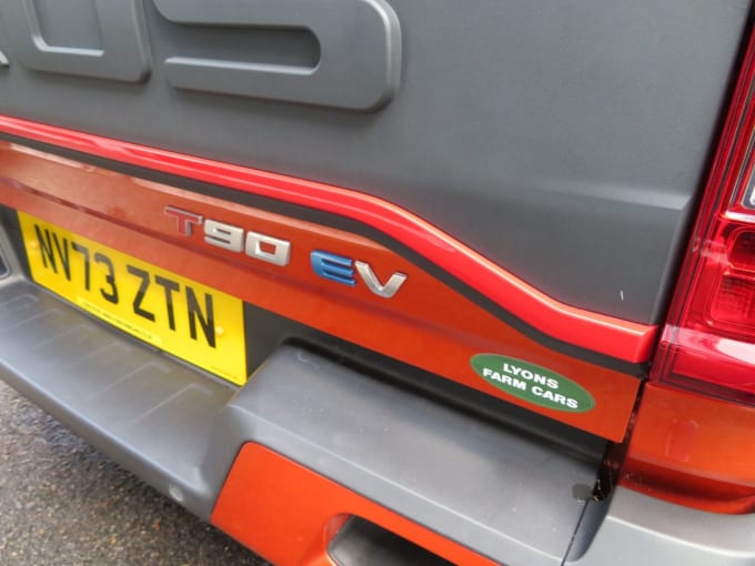 2025 Maxus T90ev