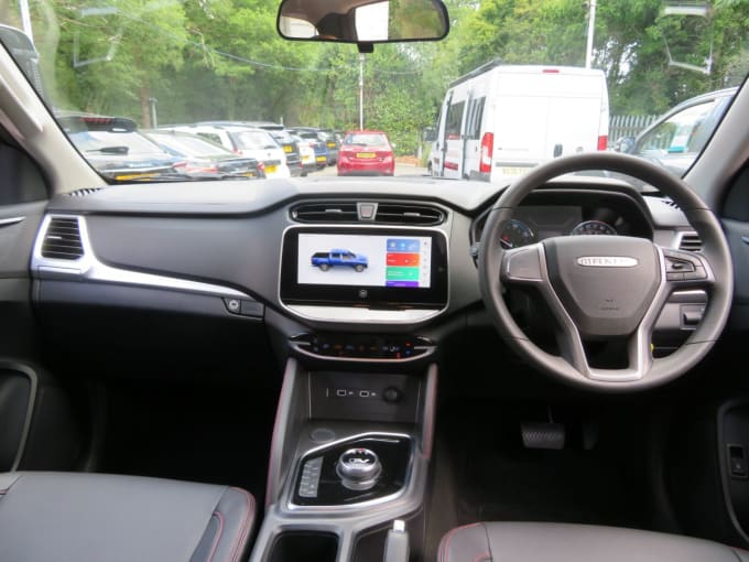 2025 Maxus T90ev