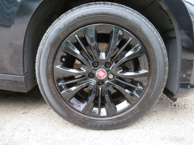 2025 Fiat Tipo