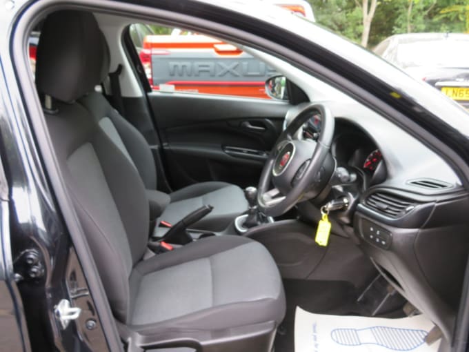 2025 Fiat Tipo