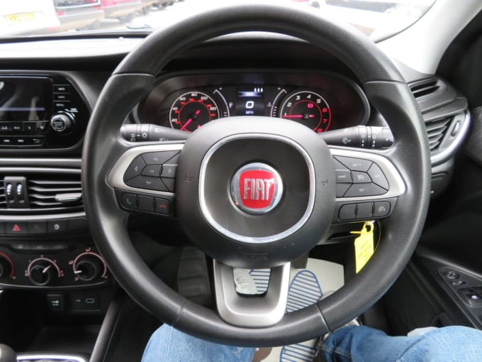 2025 Fiat Tipo