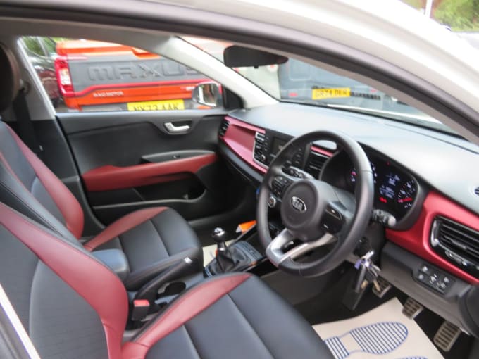 2025 Kia Rio