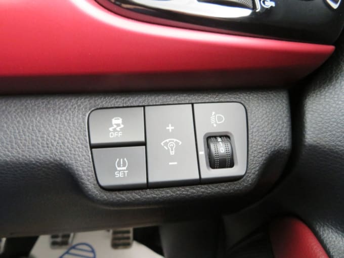 2025 Kia Rio
