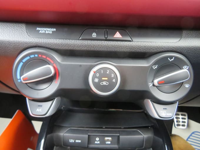 2025 Kia Rio