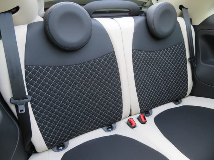 2025 Fiat 500c
