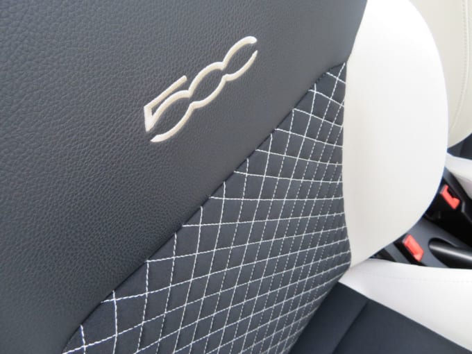 2025 Fiat 500c