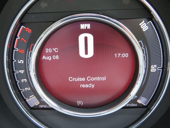 2025 Fiat 500c
