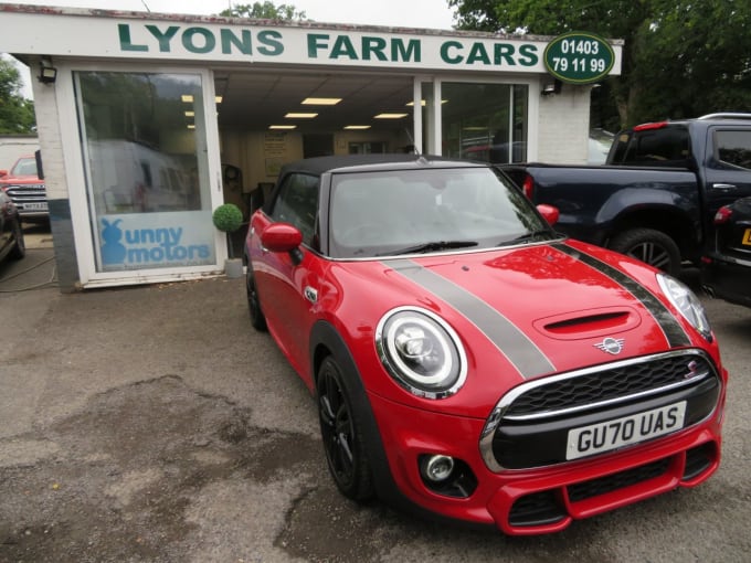 2025 Mini Convertible