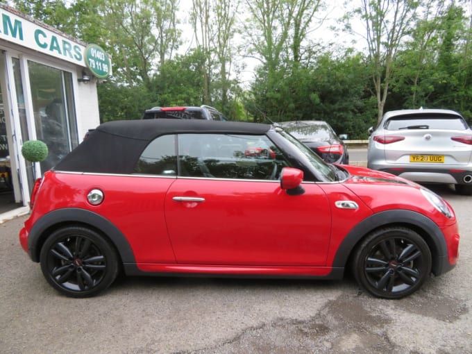 2025 Mini Convertible