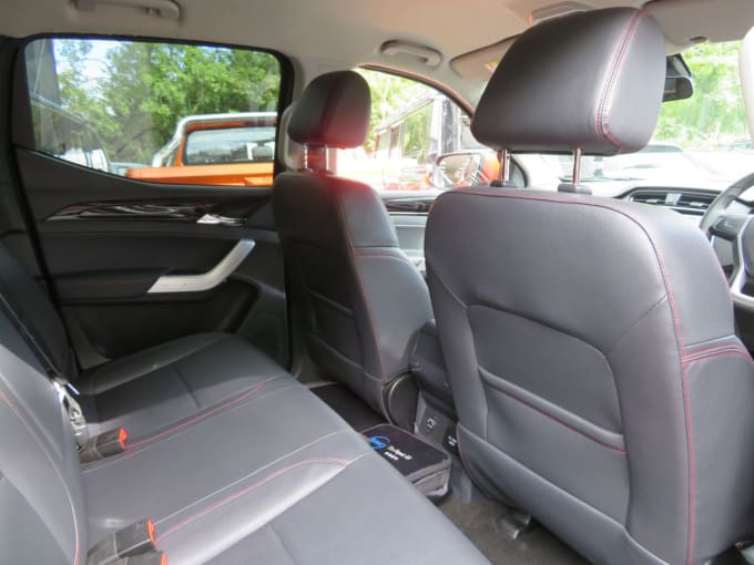 2025 Maxus T90ev