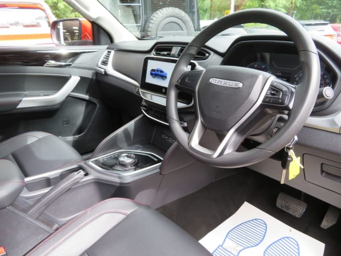 2025 Maxus T90ev