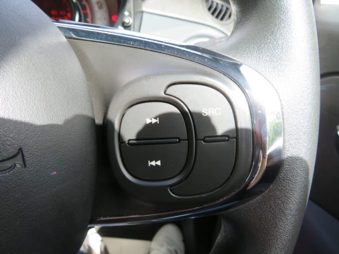 2025 Fiat 500c