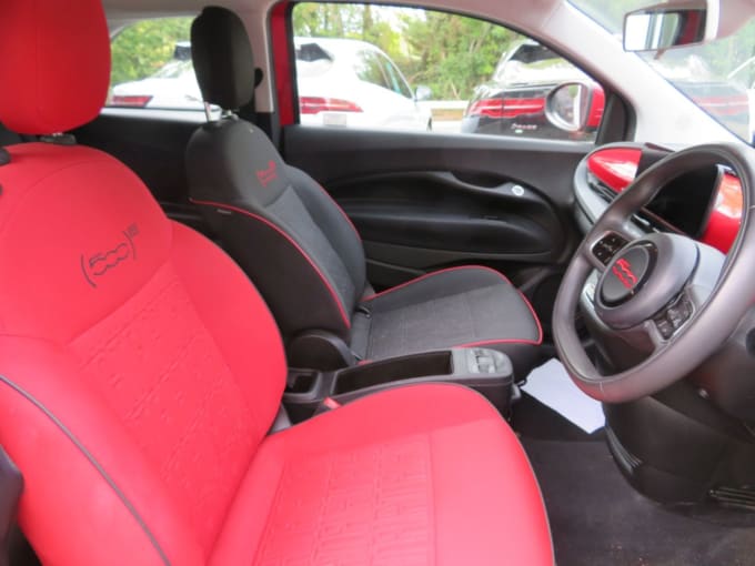 2025 Fiat 500e