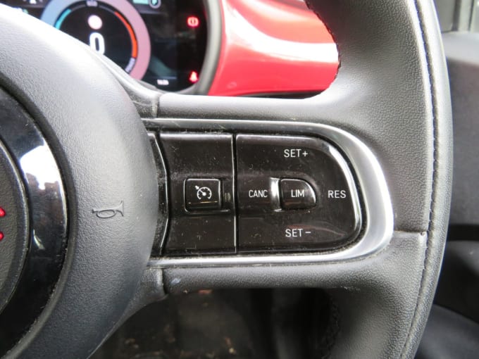 2025 Fiat 500e