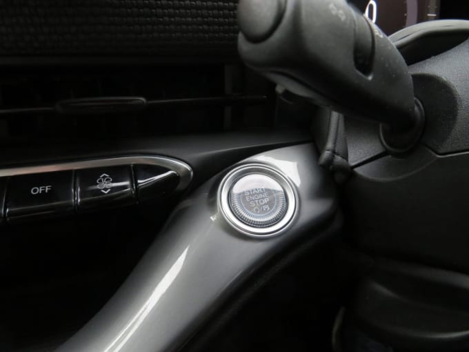 2025 Fiat 500e C