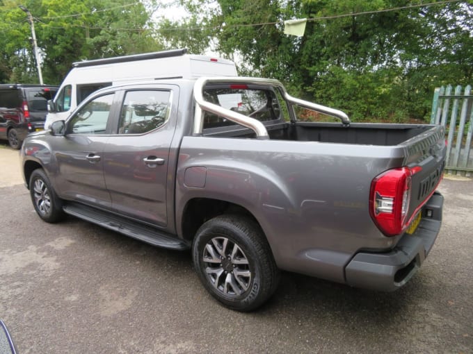2025 Maxus T90ev