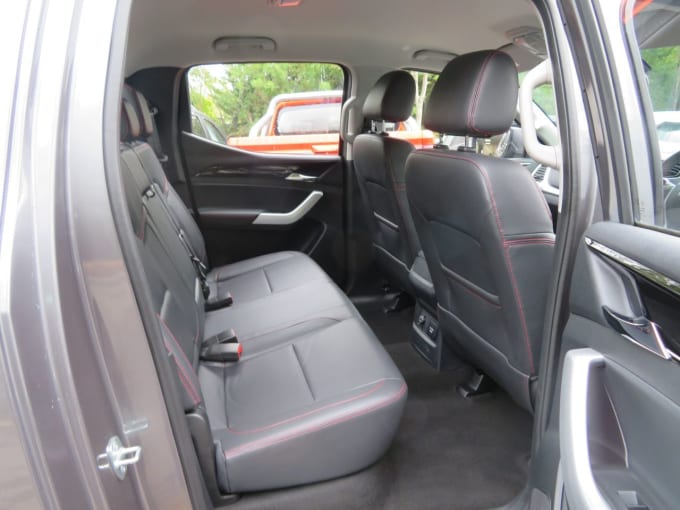 2025 Maxus T90ev