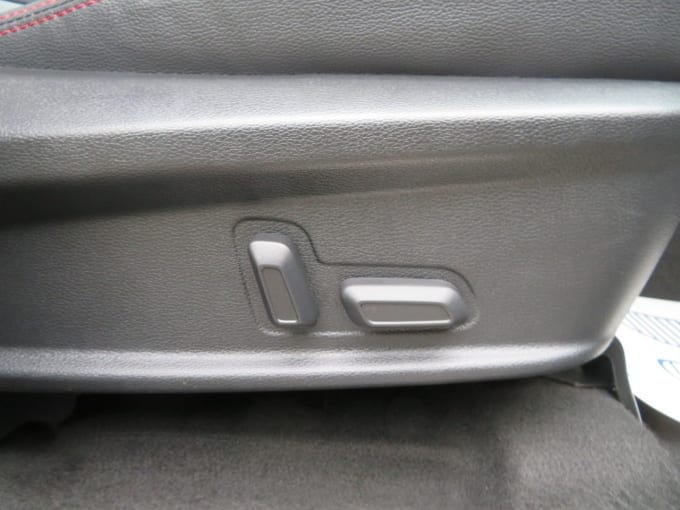 2025 Maxus T90ev