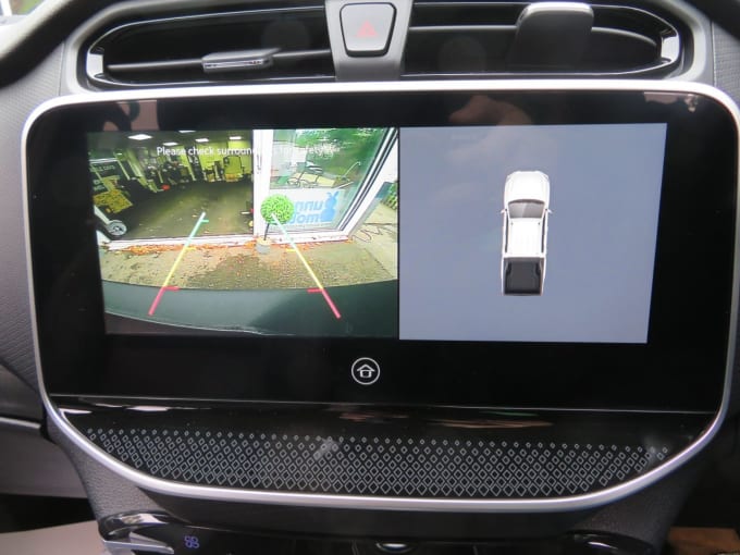 2025 Maxus T90ev