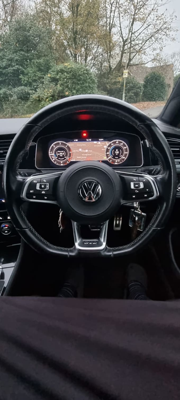 2018 Volkswagen Golf