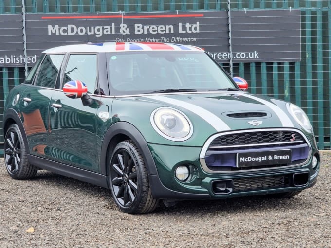 2024 Mini Hatch