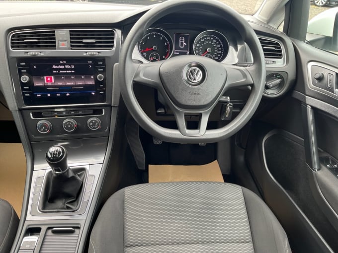 2024 Volkswagen Golf