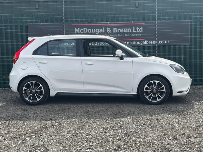 2025 Mg Mg3