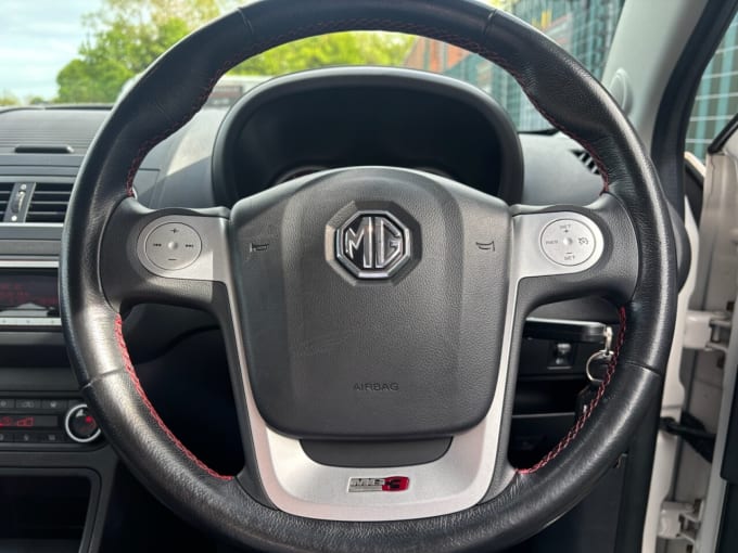 2025 Mg Mg3