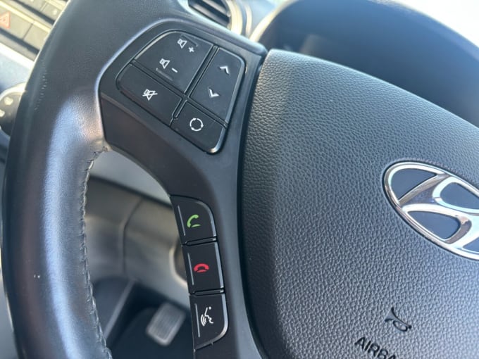 2025 Hyundai I10